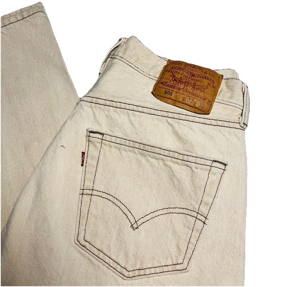 Vintage Y2K Levi's Denim 501 Off White Cream 90s 32x 32 Made in USA 0696